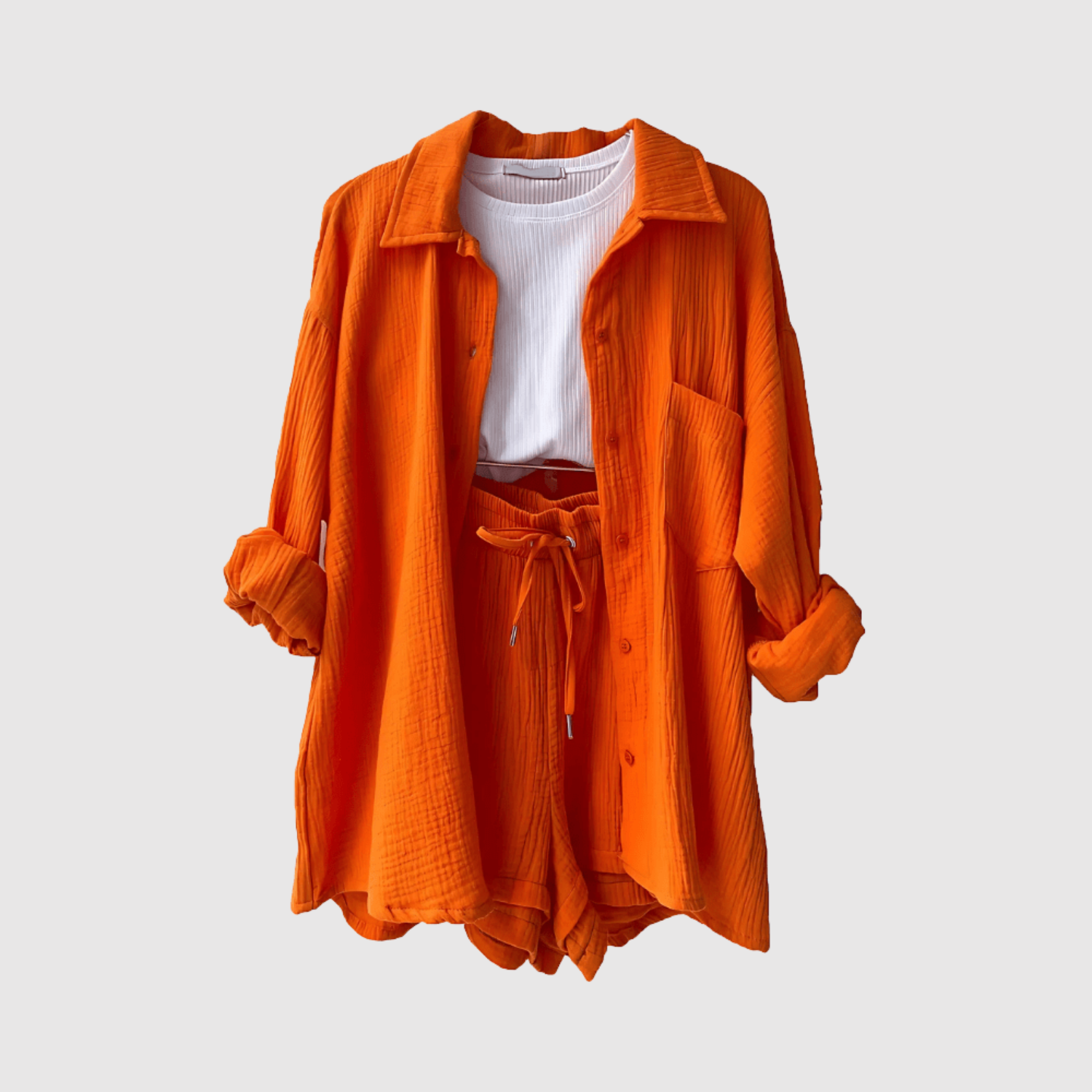 Inès – Ensemble d'été stylé avec chemise et short