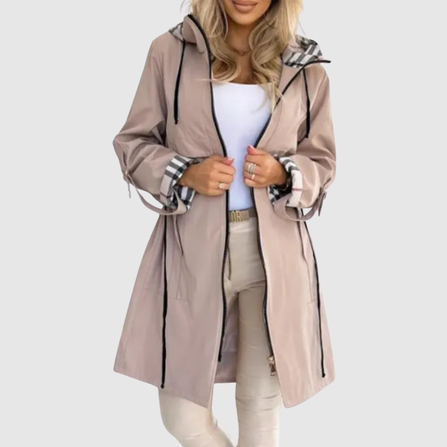 Jelena – Long manteau avec capuche et ceinture