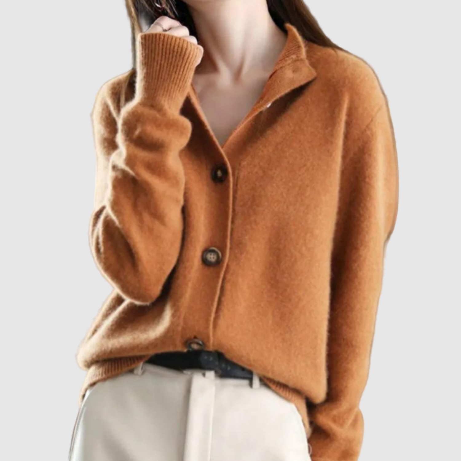 Nora – Cardigan élégant avec col et boutons