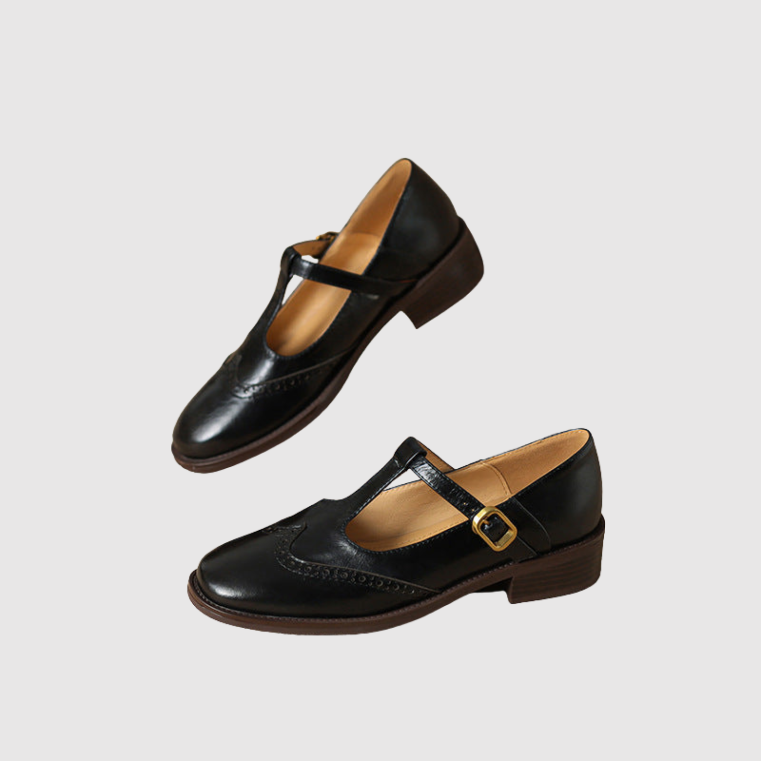 Colette – Chaussures avec perforations et boucle