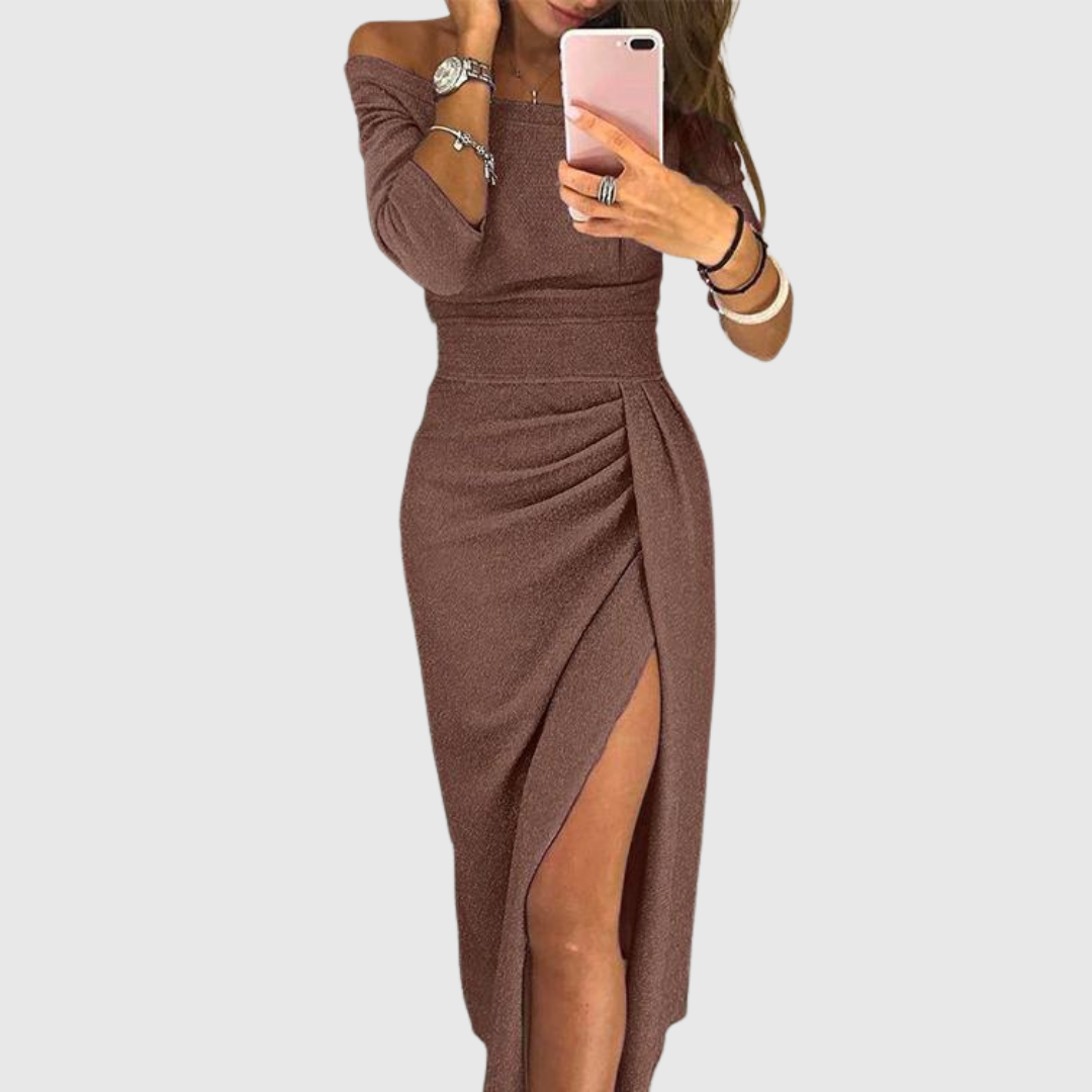 Amélie - Robe élégante avec une fente haute