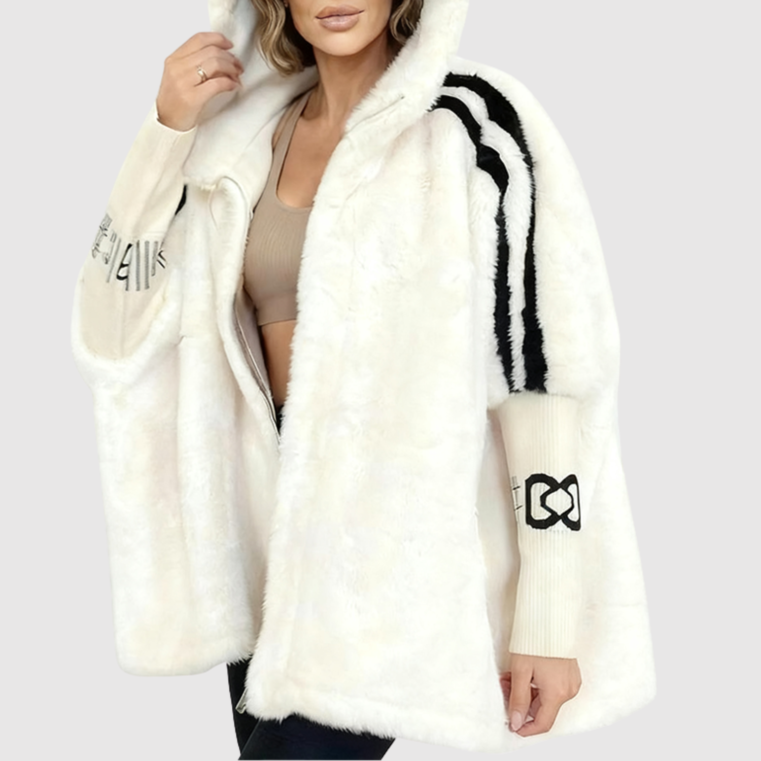 Jelena – Manteau de luxe avec capuche et accent moderne