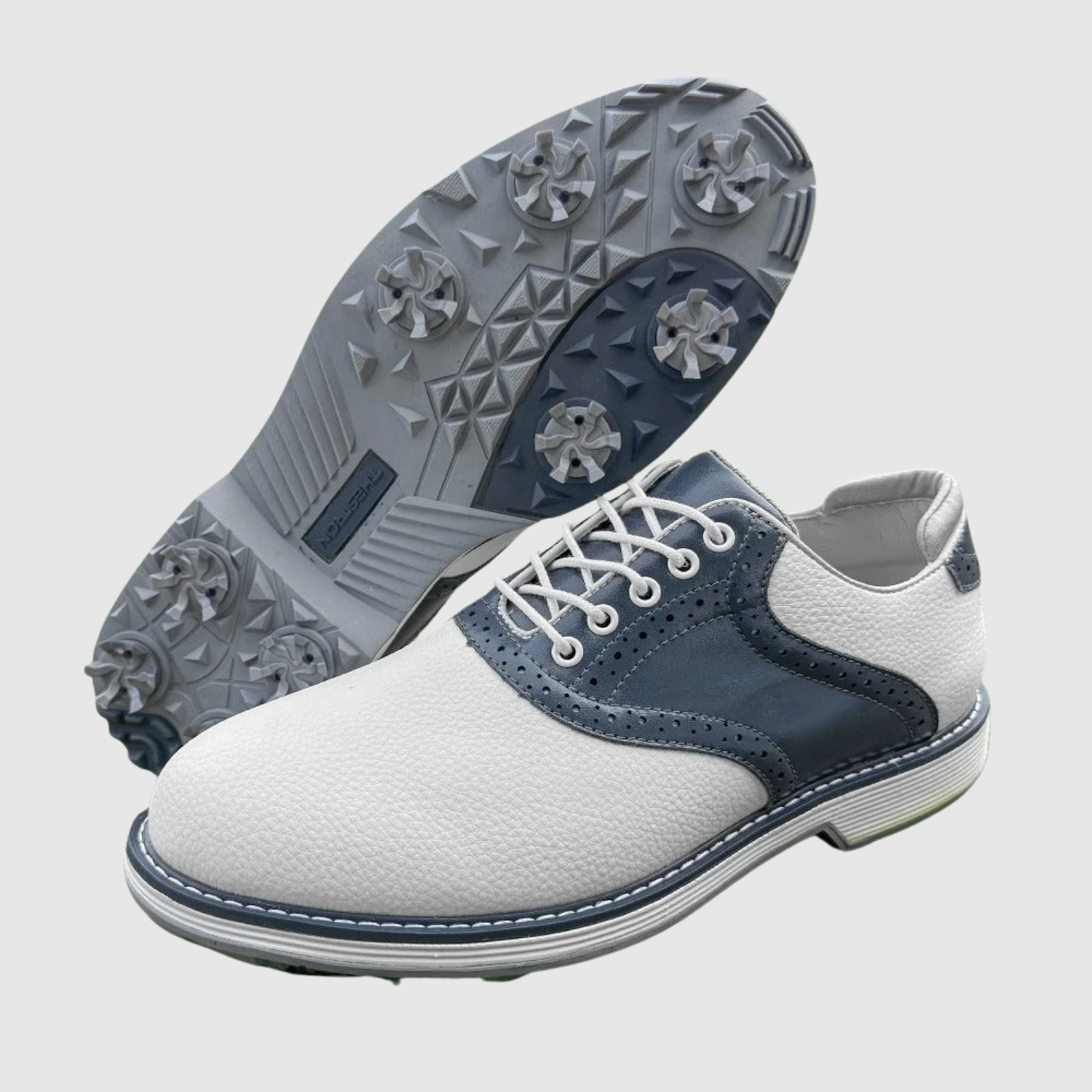 Viktor – Chaussures de golf classiques en cuir avec une bonne adhérence