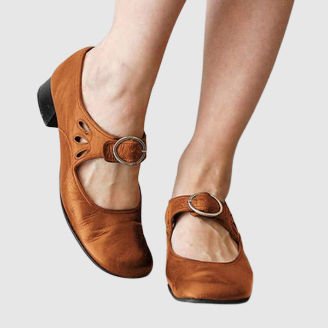 Colette – Bottines à talon avec boucle ronde