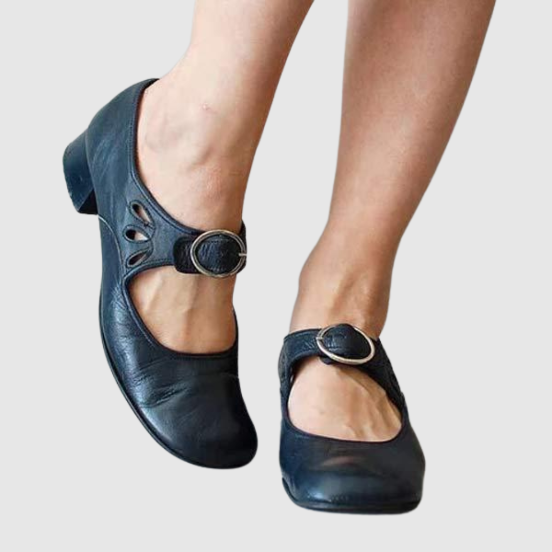 Colette – Bottines à talon avec boucle ronde
